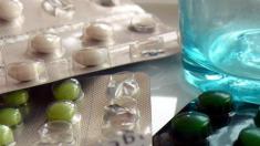 verschiedenen Tabletten, Arzneimittel, Medikamente, Pillen, Tabletten